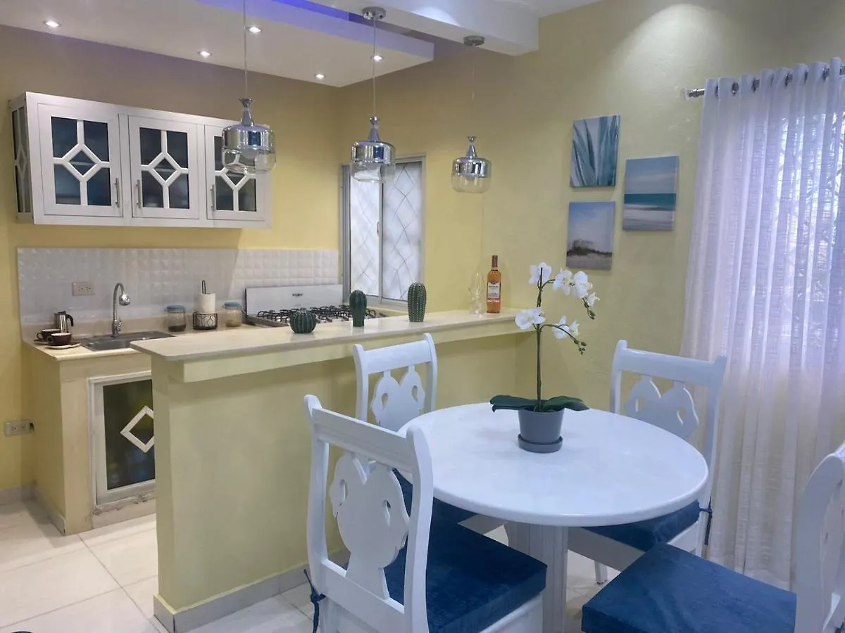 Apartamentos Melya Cerca De La Playa Caleta La Romana Dominican Republic